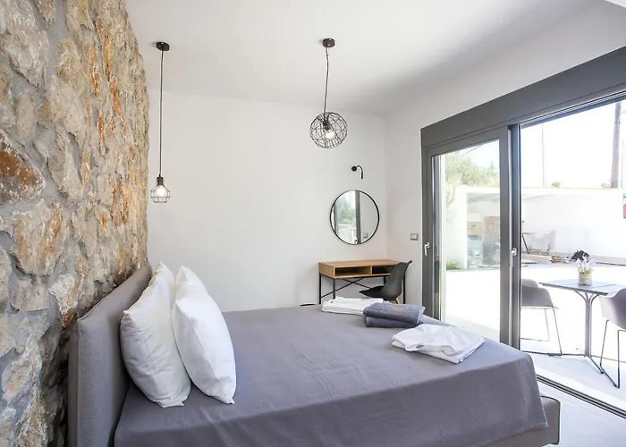 Modern With Pool & Garden Kastalys, Rhodes Villa Kalithies