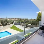 Villa Modern With Pool & Garden Kastalys, Rhodes