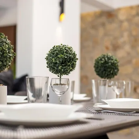 Modern Villa With Pool & Garden Kastalys, Rhodes Villa *