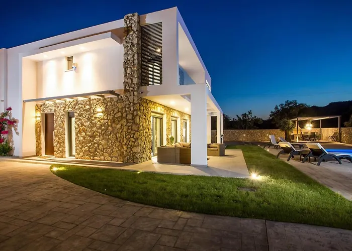 Modern With Pool & Garden Kastalys, Rhodes * Kalithies