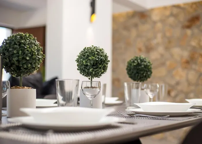 Modern With Pool & Garden Kastalys, Rhodes Villa *