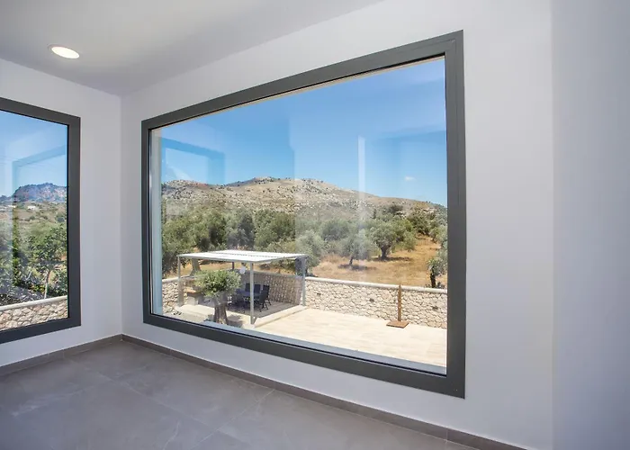 Modern With Pool & Garden Kastalys, Rhodes Kalithies