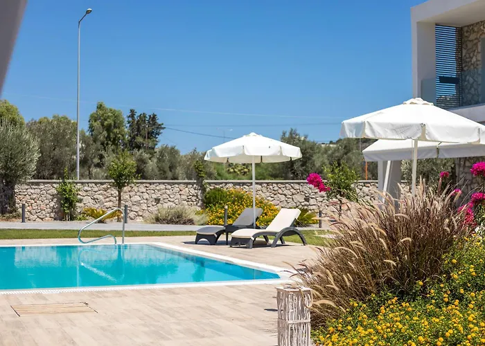 Villa Modern With Pool & Garden Kastalys, Rhodes