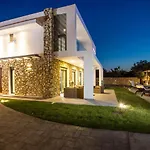 Modern With Pool & Garden Kastalys, Rhodes * Kalithies