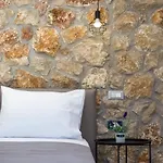 Modern With Pool & Garden Kastalys, Rhodes Villa
