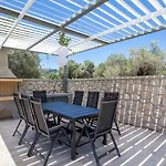Modern With Pool & Garden Kastalys, Rhodes Villa Kalithies