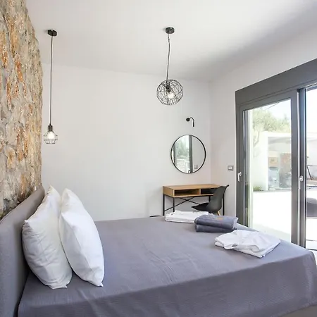 Modern With Pool & Garden Kastalys, Rhodes Villa Kalithies