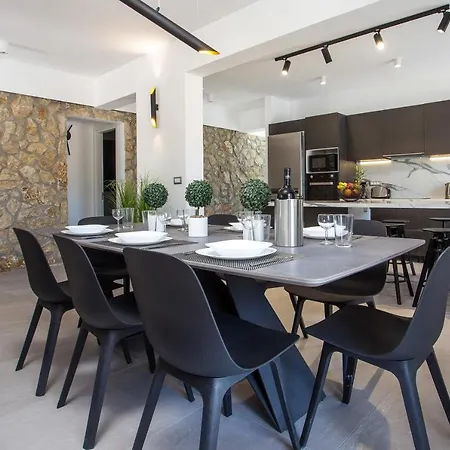 Modern With Pool & Garden Kastalys, Rhodes *