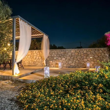 Villa Modern With Pool & Garden Kastalys, Rhodes *