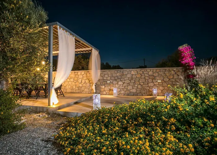 Villa Modern With Pool & Garden Kastalys, Rhodes *